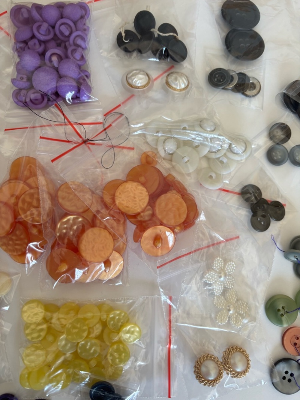 Vintage button sets - Picture 2 of 4